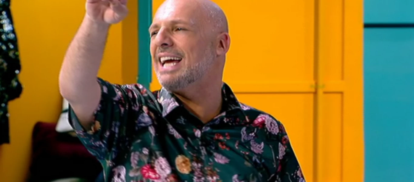 Δεν πάει ο νους σας ποια προκάλεσε ο Νίκος Μουτσινάς στον αέρα της εκπομπής του (βίντεο)